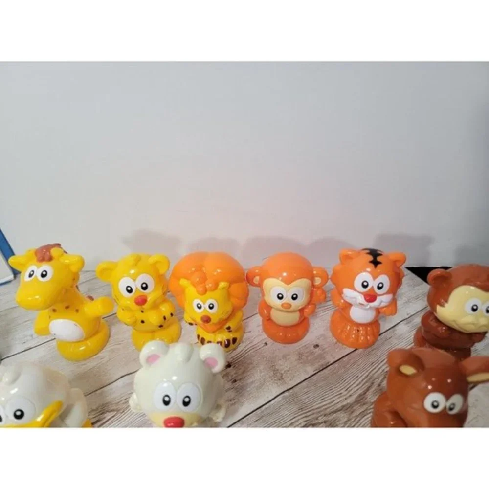V Tech 25 Total Ultimate Adventures Ark Replacement Animal Figures Signs Train‎